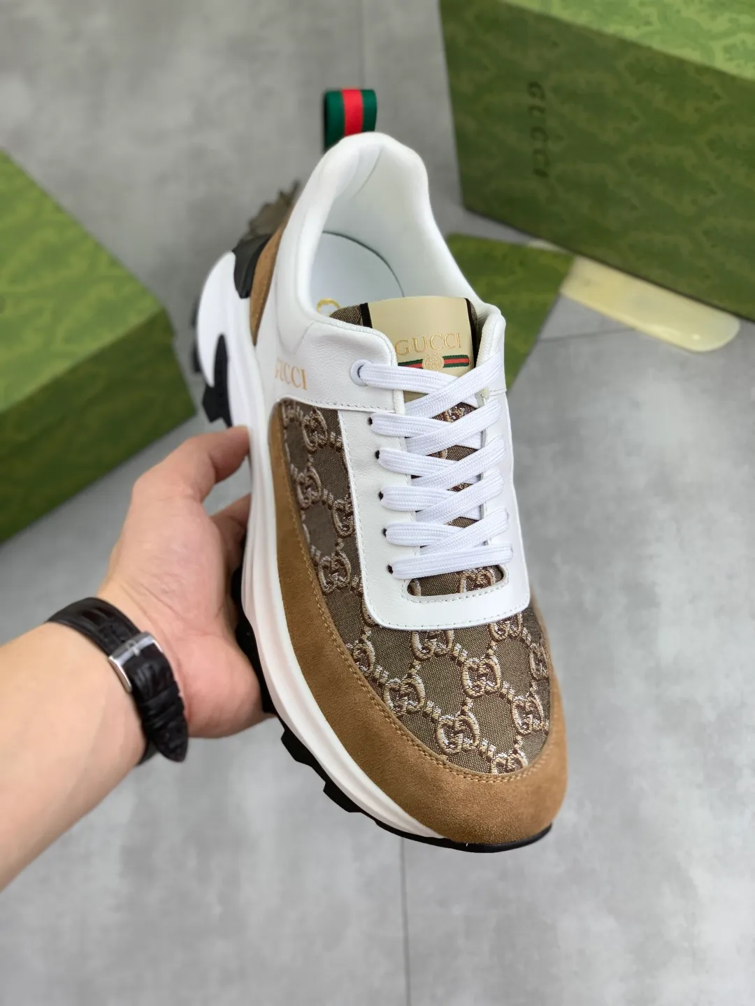 Men's shoes 💰P440💰[New model] (GUCCI) official website's latest 🎁🎁casual and fashionable men's shoes👟, hot style💥 style is simple and elegant, exclusive for trendy men. Unique official website's latest brand double G element 👑Gucci original style Decoration, fashionable and generous, made of original frosted calfskin ✅ fully imported first-layer pigskin lining, the official website specifies wear-resistant, lightweight original rubber casual outsole, classic model taken in real life 🎬38-44 (customized for 45) 4️⃣ colors available
